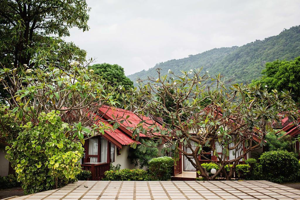 Buri Beach Resort Ko Pha Ngan Exterior foto